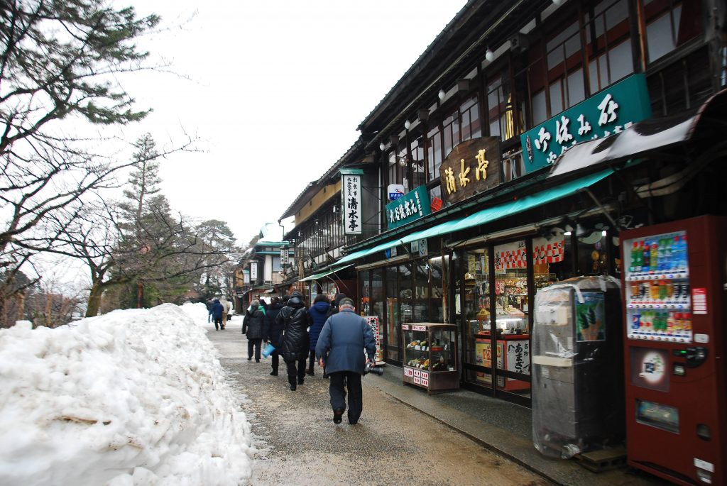 Towards the garden entrance